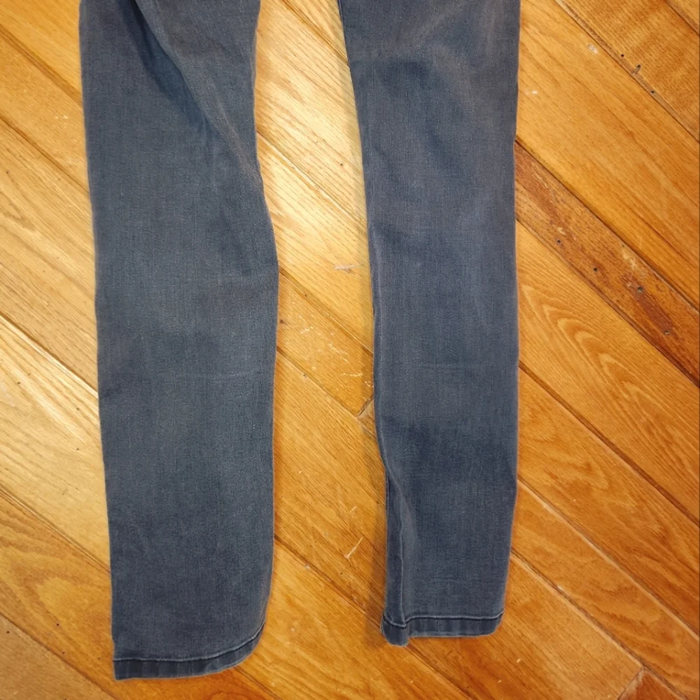 Lauren Conrad LC gray skinny jegging jeans size 6